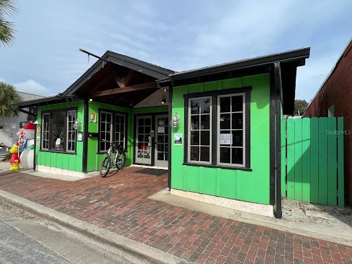 304 Flagler Ave, New Smyrna Beach, FL for Sale