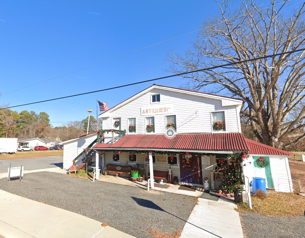 13892 Dowell Rd, Solomons, MD for Sale