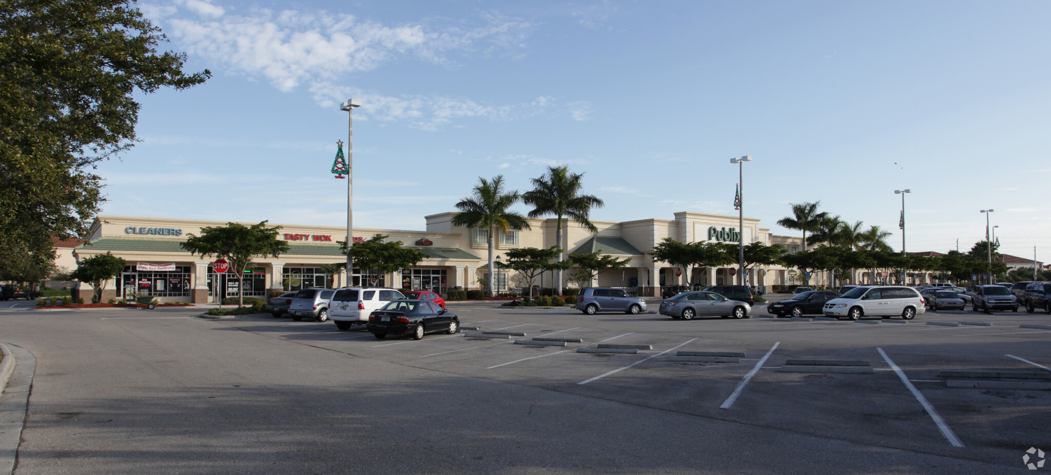 5995-5999 S Pointe Blvd, Fort Myers, FL for Rent