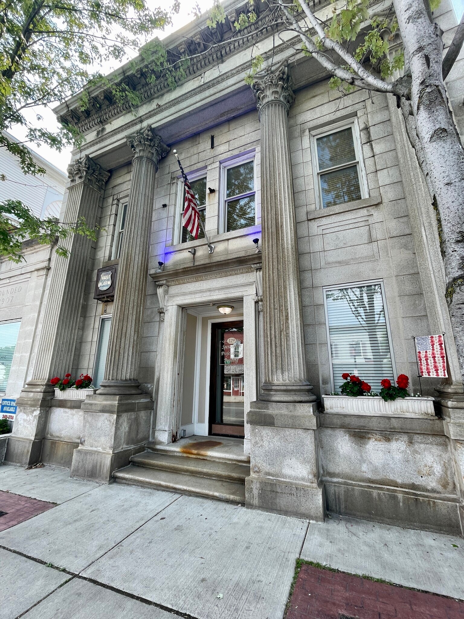 129 S Union St, Spencerport, NY for Rent