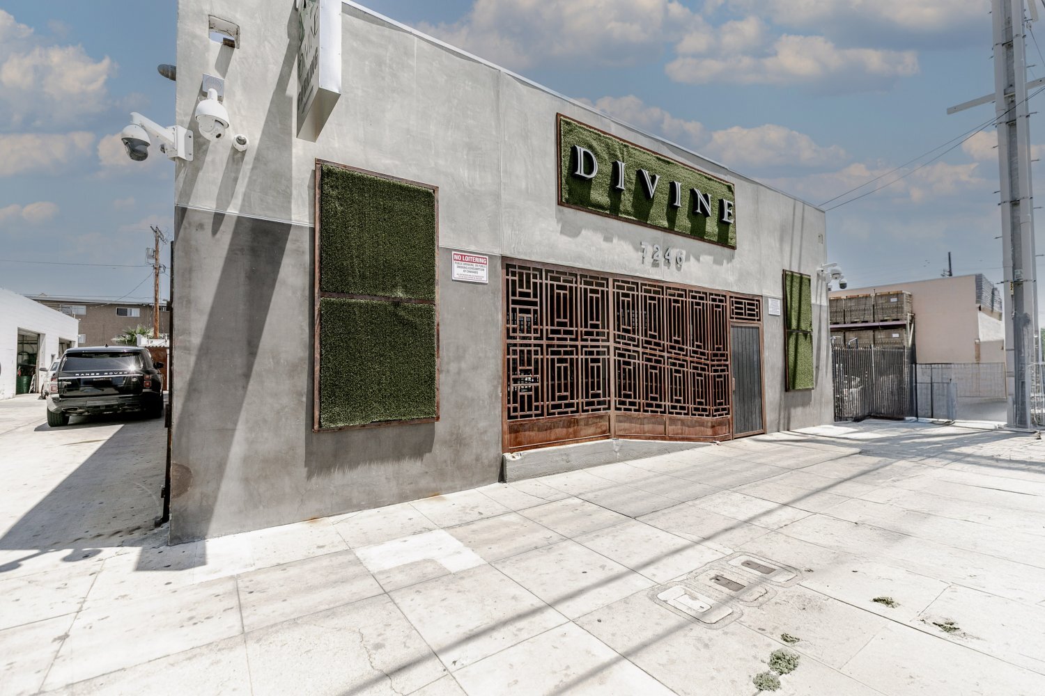 7246 Eton Ave, Canoga Park, CA for Sale