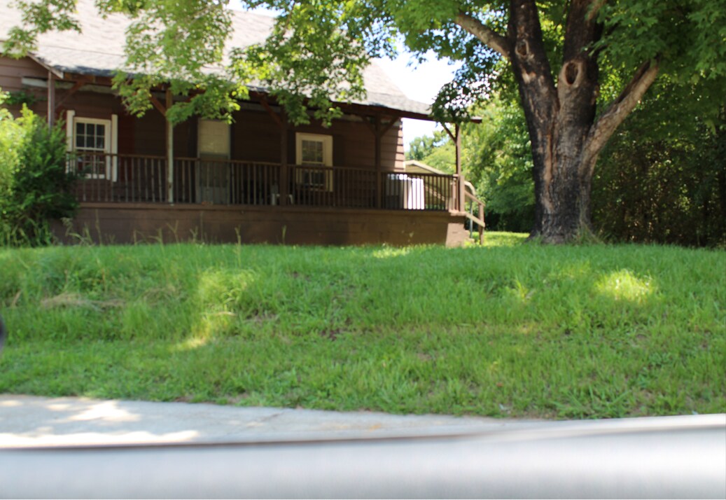 590 Fairview Rd Ellenwood, GA 30294 Land Property for Lease on