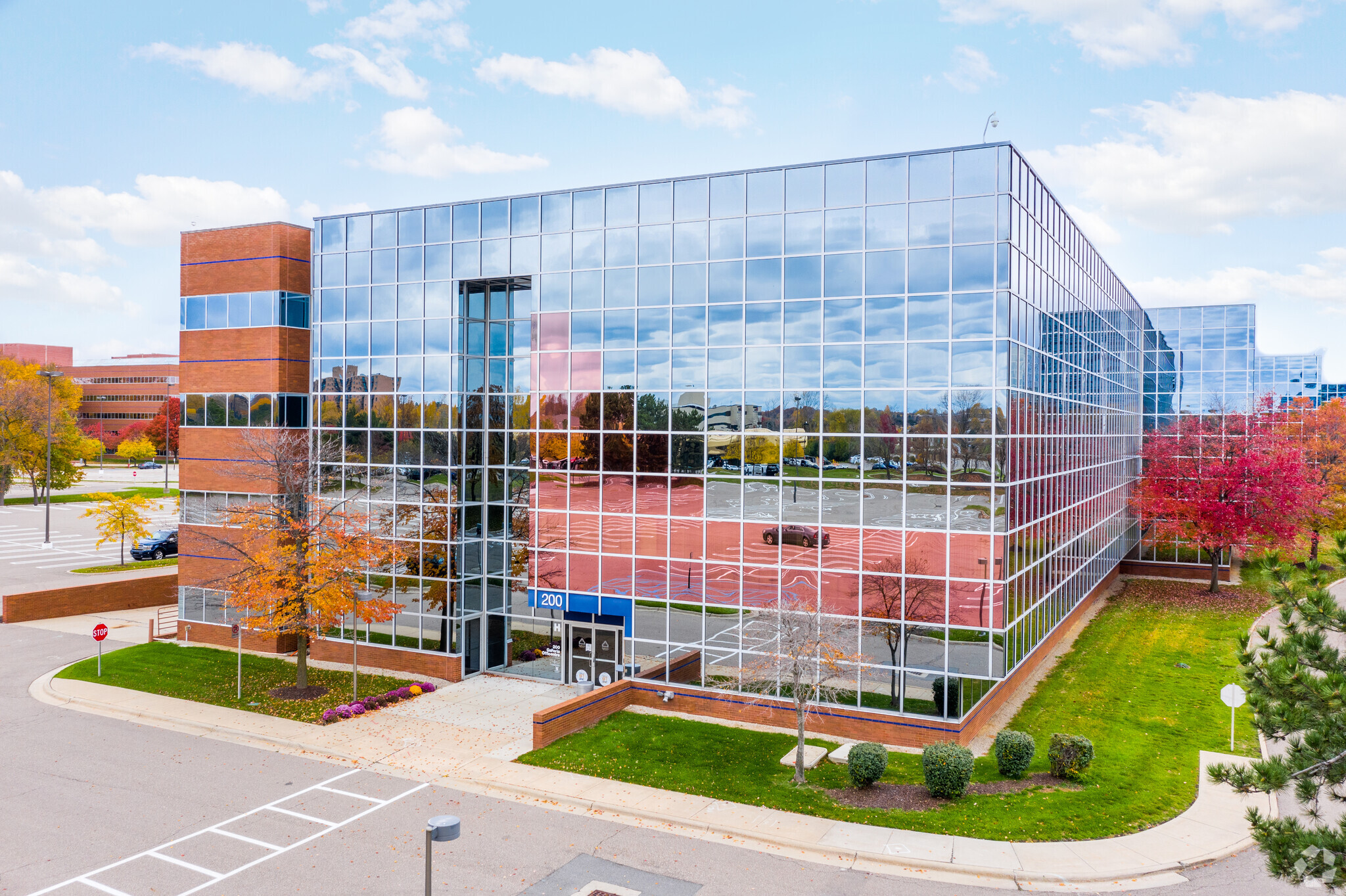 200 Galleria Officentre, Southfield, MI for Sale