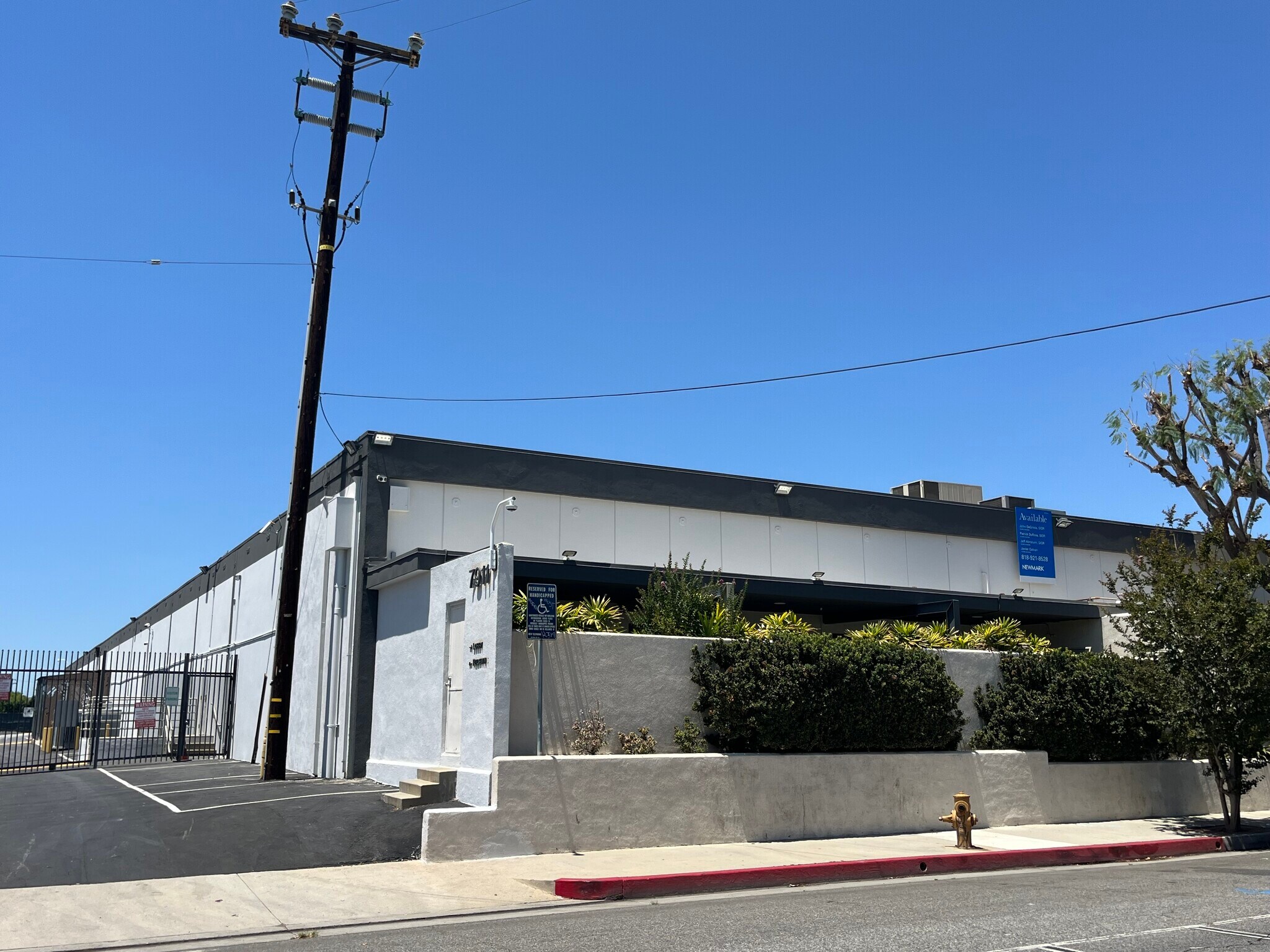 7911-7913 Haskell Ave, Van Nuys, CA for Rent