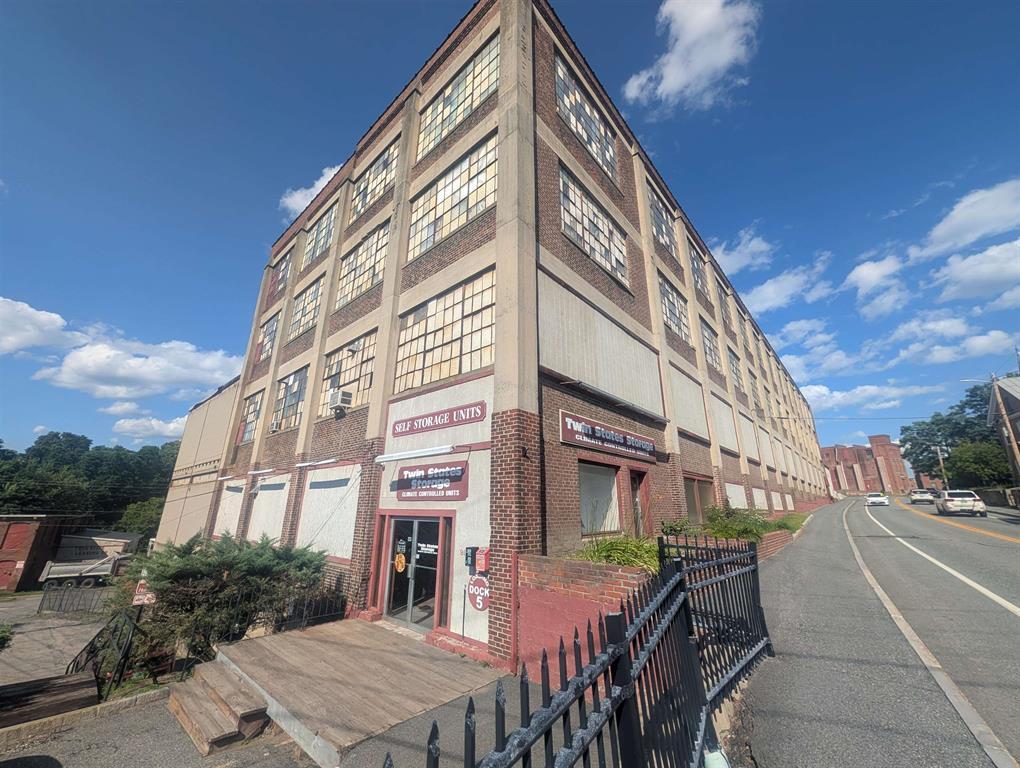 91 Main St, Claremont, NH for Sale