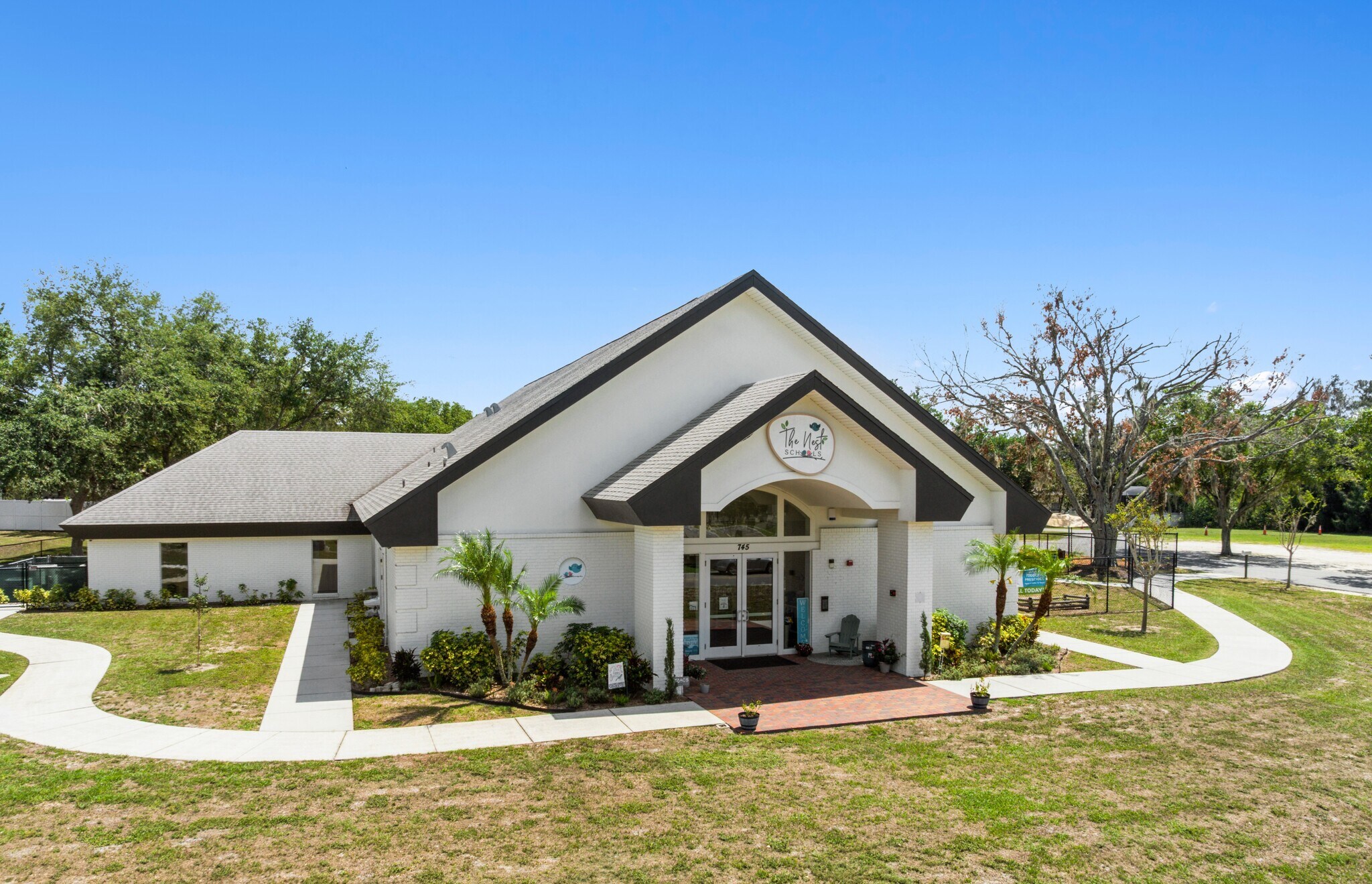 745 Lake Miriam Dr, Lakeland, FL for Sale