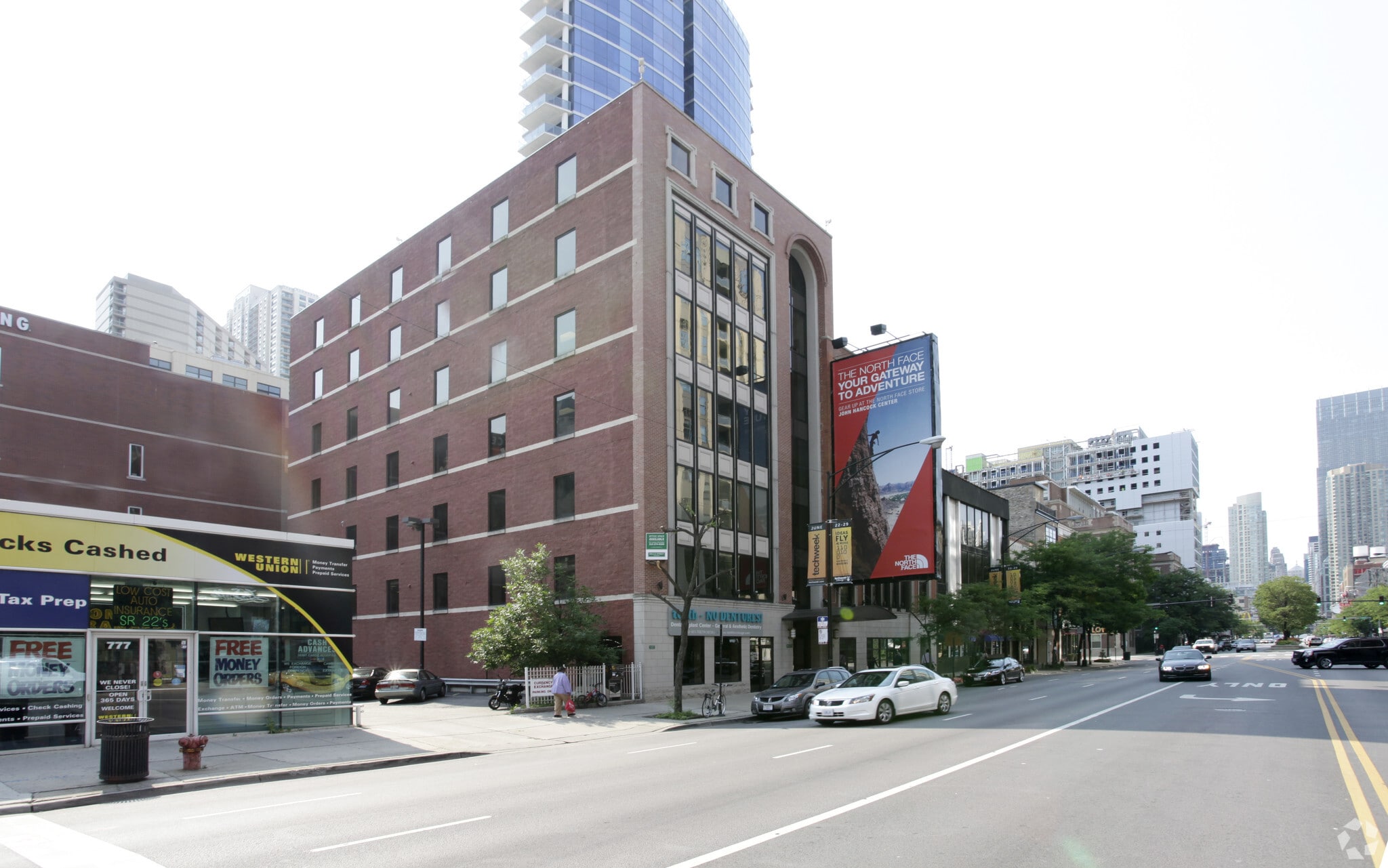 747 N LaSalle St, Chicago, IL for Rent