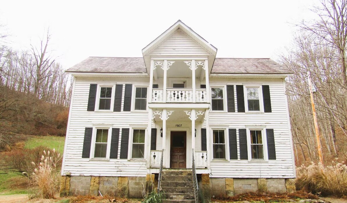1414 Fallen Timber Rd, Troy, WV for Sale