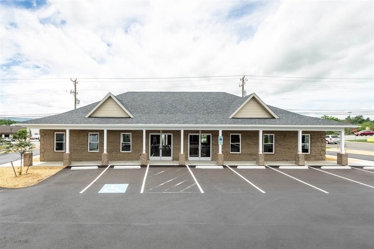 100 Community Dr Waynesboro, VA 22980 Office Property for Lease on