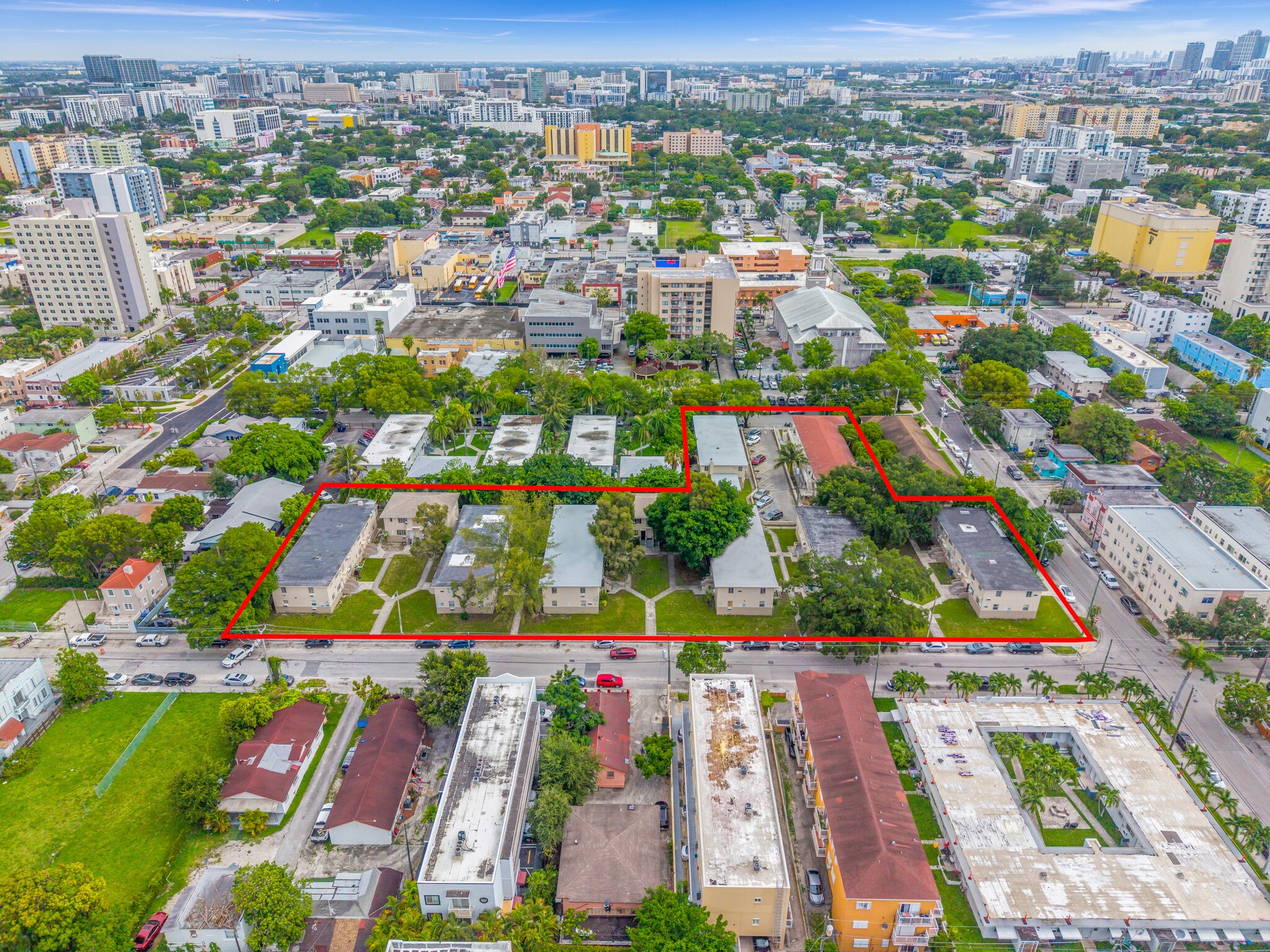 931 SW 3rd St, Miami, FL for Sale