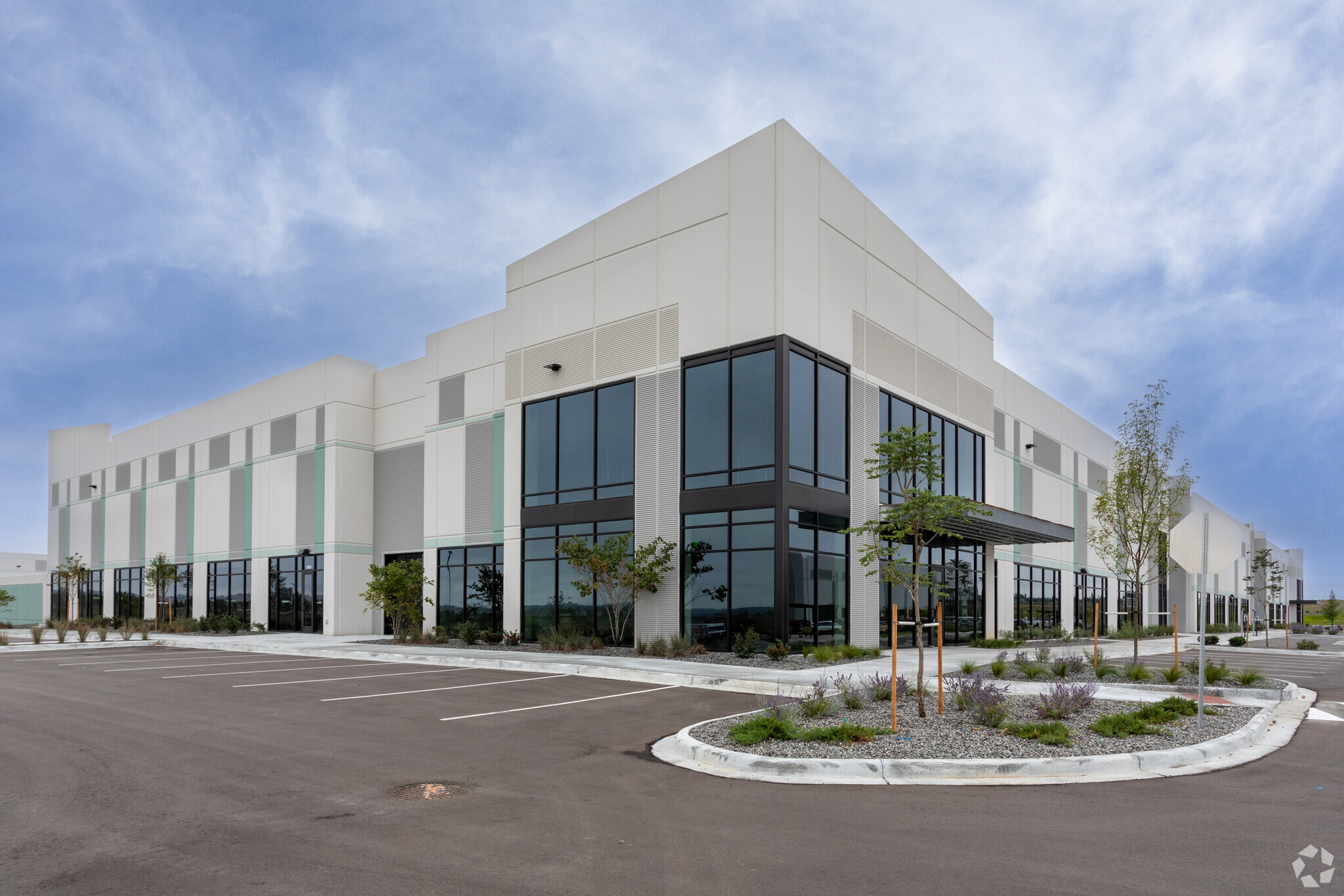 15020 Compark Blvd, Parker, CO for Rent