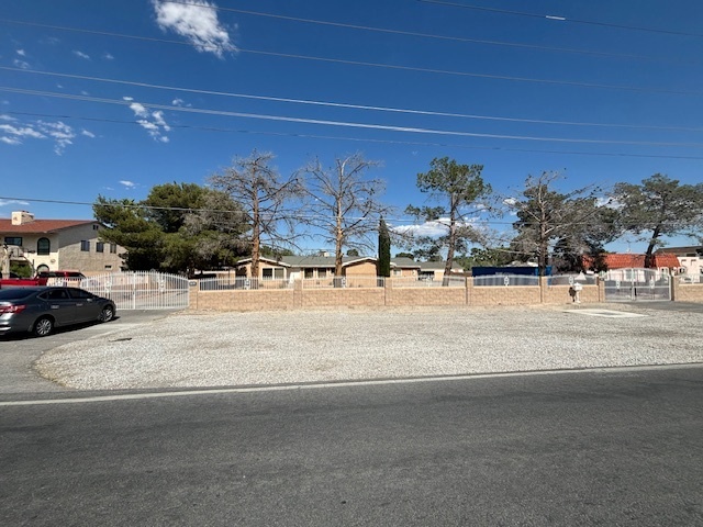 5686 N Rainbow Blvd, Las Vegas, NV for Sale