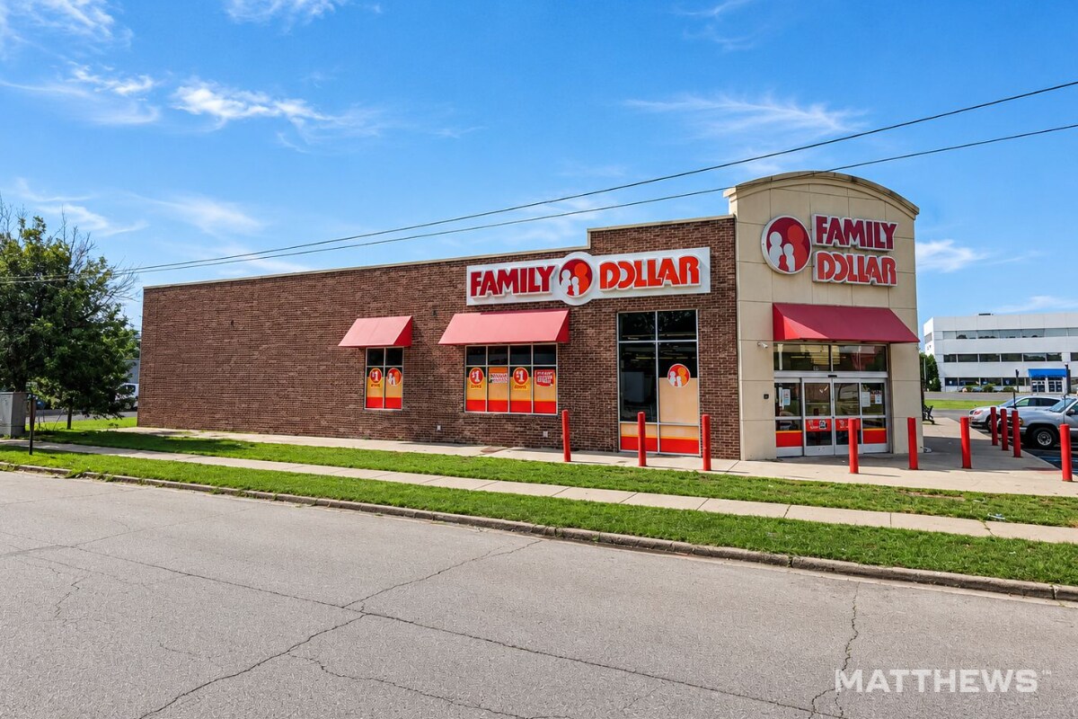 120 E Broadway Ave, Muskegon, MI for Sale