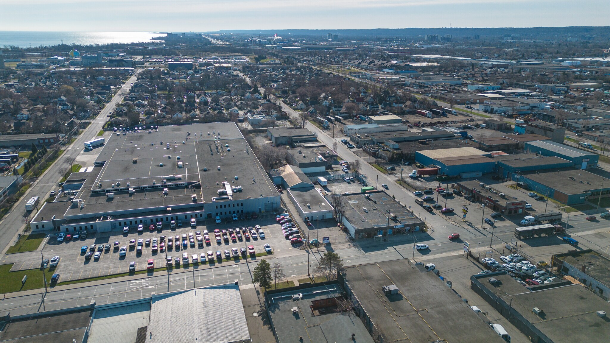 652 Parkdale Ave N, Hamilton, ON for Sale