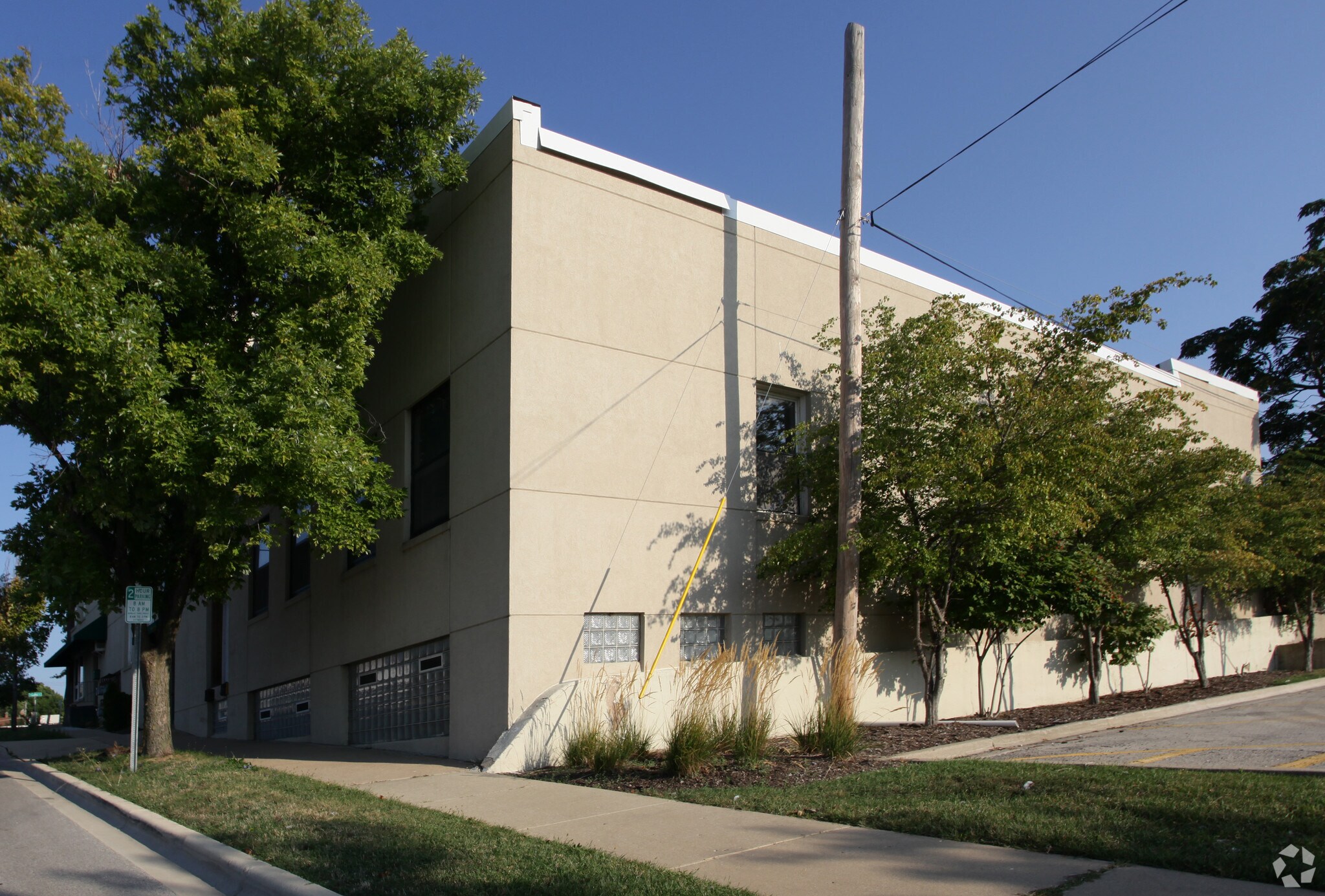 205 N Lake St, Aurora, IL for Rent