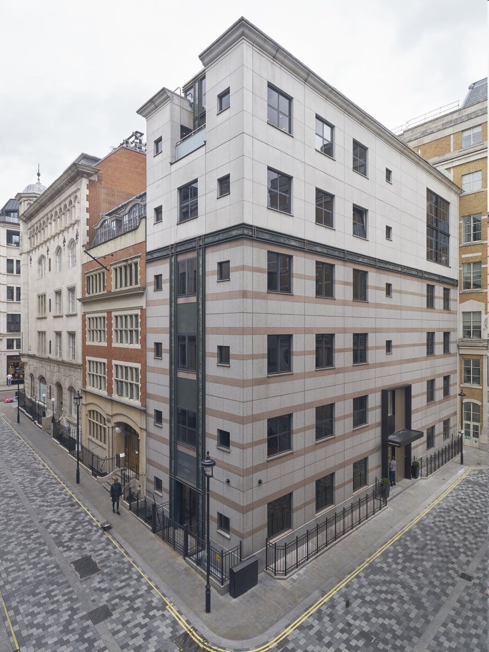 2 Babmaes St, London, LND for Rent