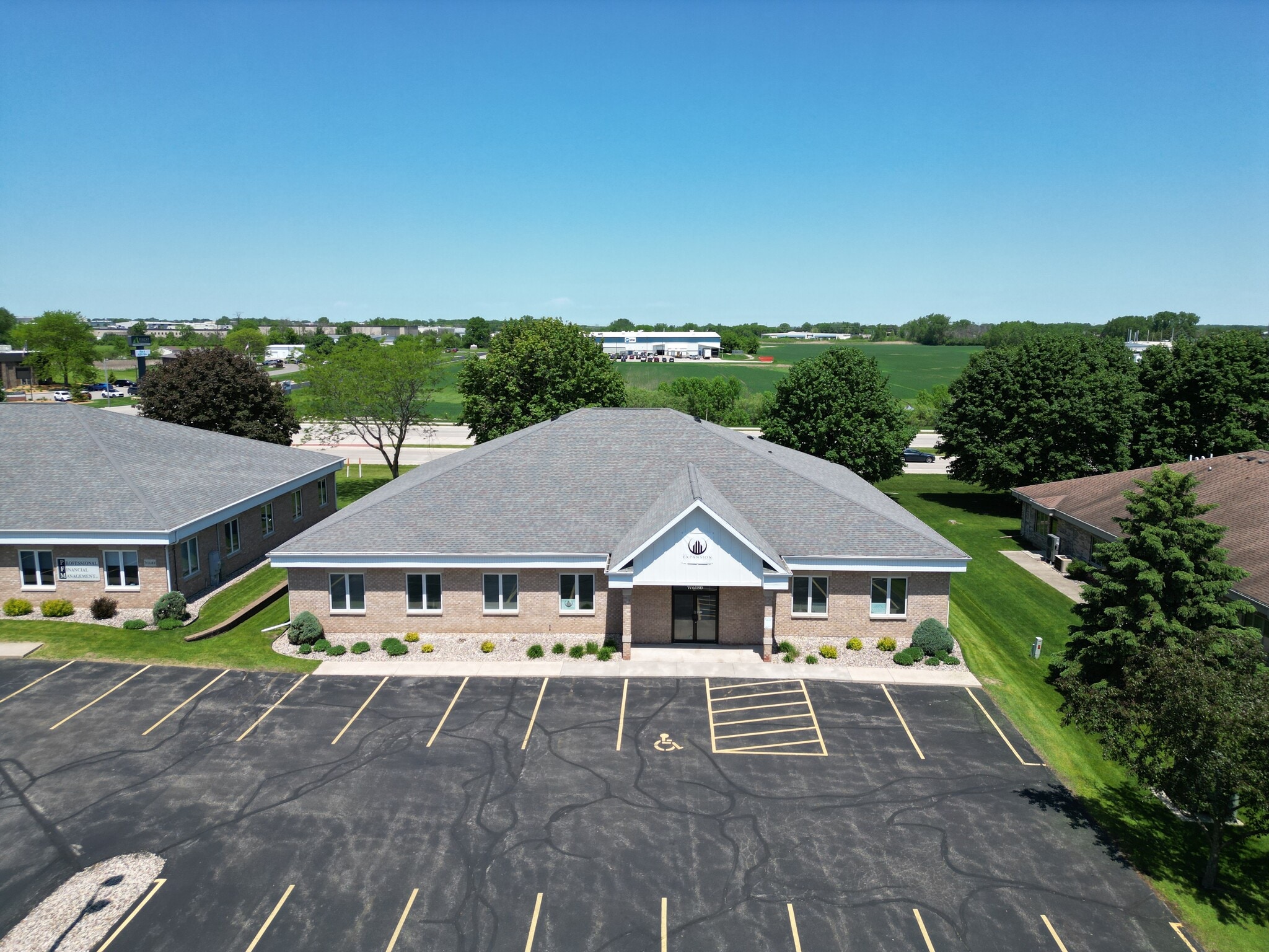 W6180 Aerotech Dr, Appleton, WI for Sale