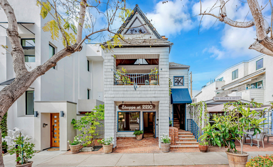 2210 Avenida de la Playa, La Jolla, CA for Sale