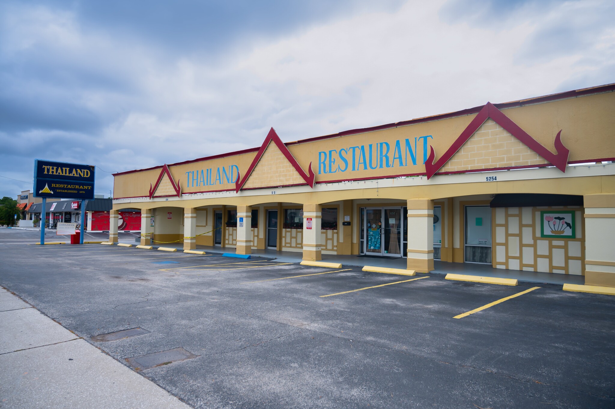 5252 S Dale Mabry Hwy, Tampa, FL for Sale