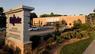 Brookfield, WI Office/Medical - 13800 W North Ave