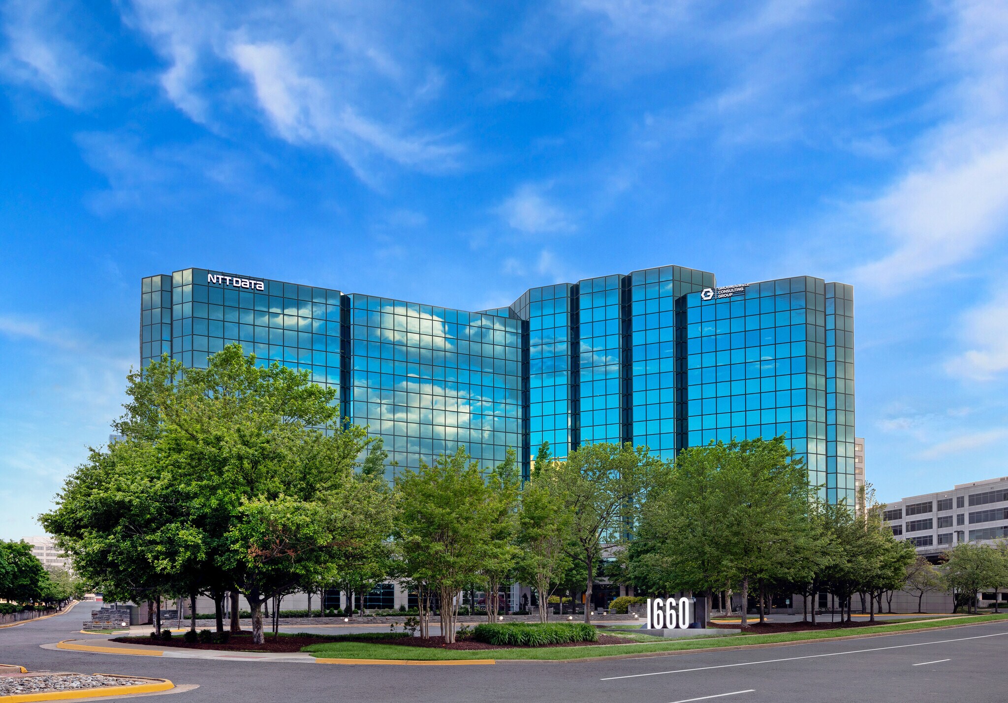 1660 international Dr McLean, VA 22102 Office Property for Lease on
