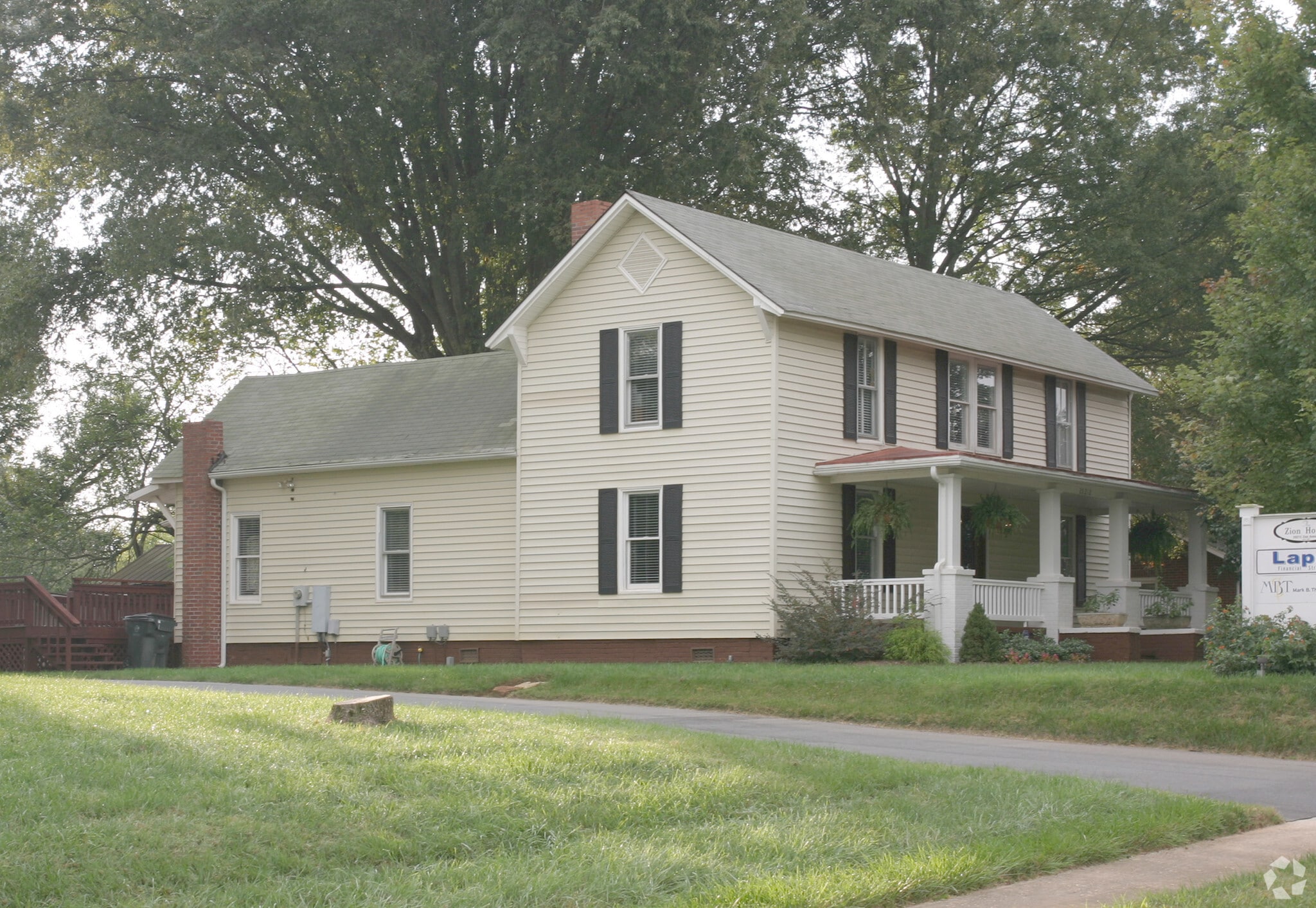 20212 Zion Ave, Cornelius, NC for Sale