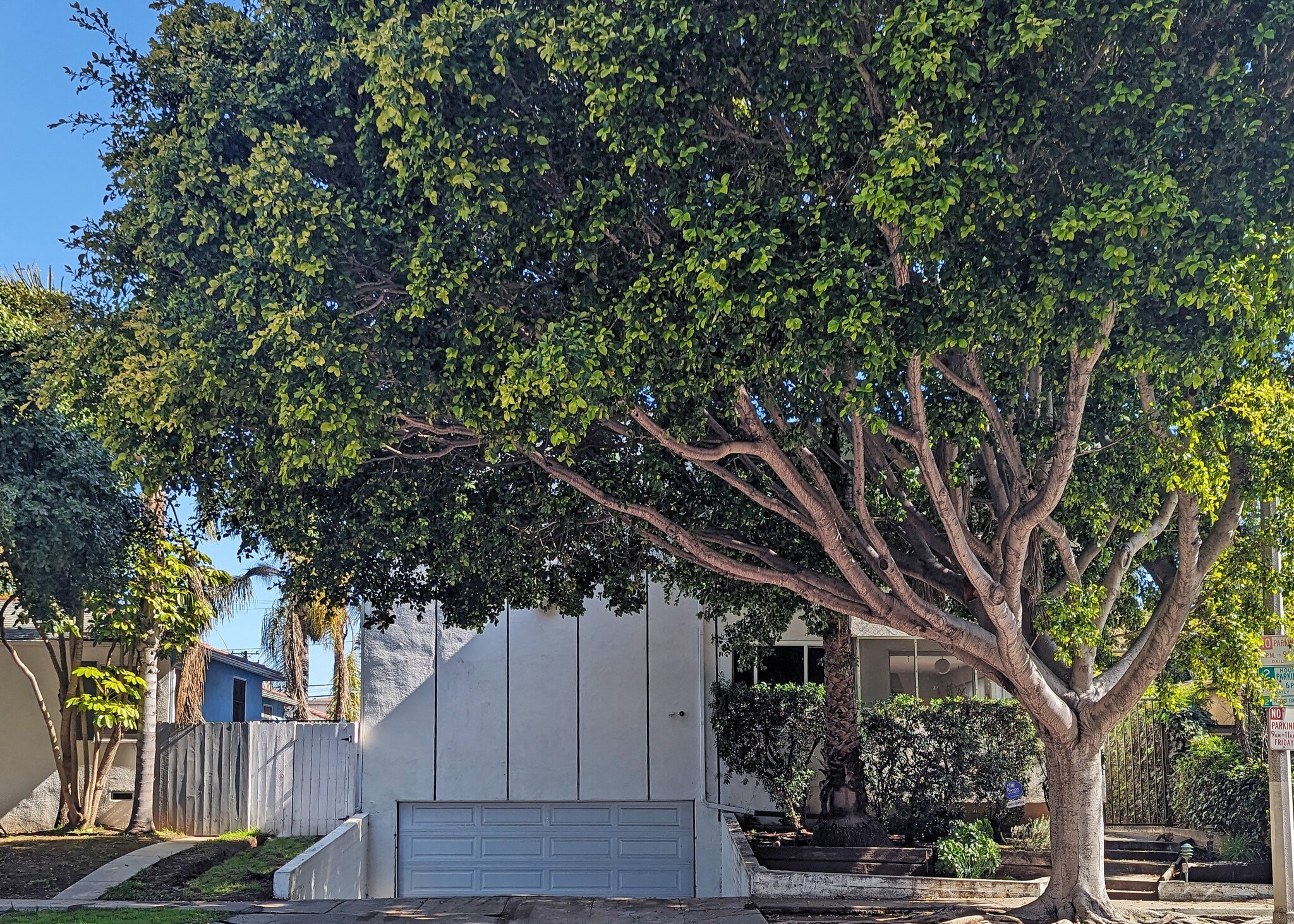 1813 9th St, Santa Monica, CA for Sale