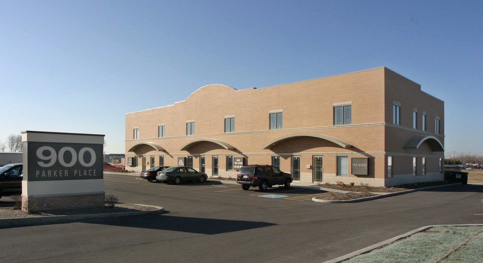 900 Parker Pl, Schererville, IN for Sale