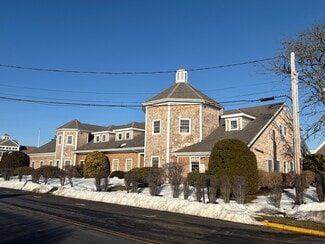 Narragansett, RI Medical - 28 Caswell St