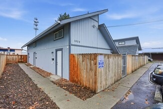 Spokane, WA Multi-Family - 1824 W Maxwell Ave