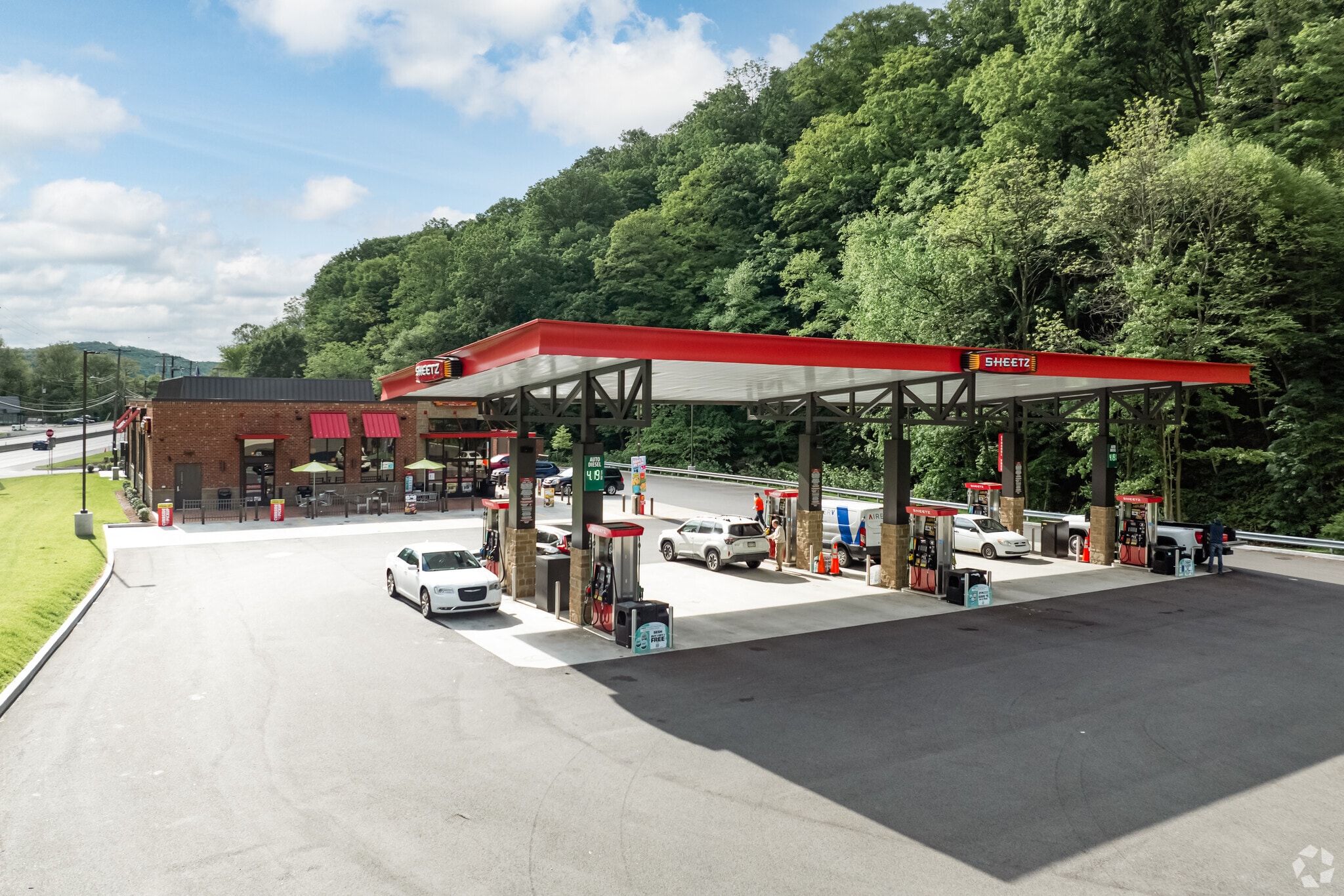 4875 University Blvd, Coraopolis, PA for Sale