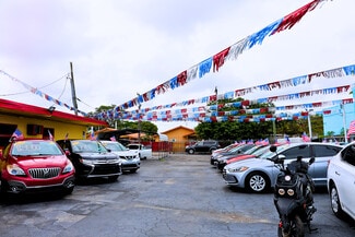 Miami, FL Auto Dealership - 2935 SW 8th St
