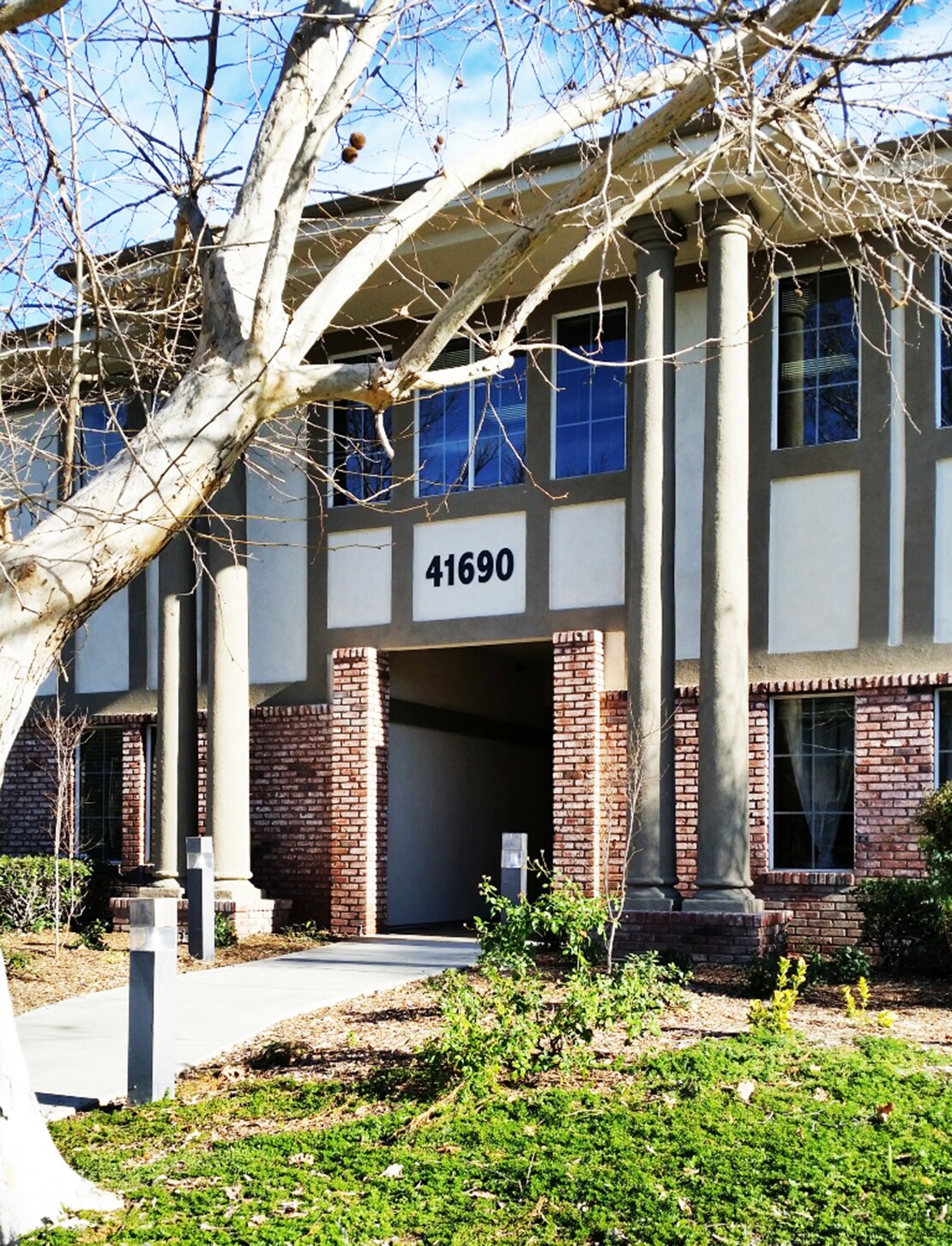 41690 Enterprise Cir N, Temecula, CA for Rent