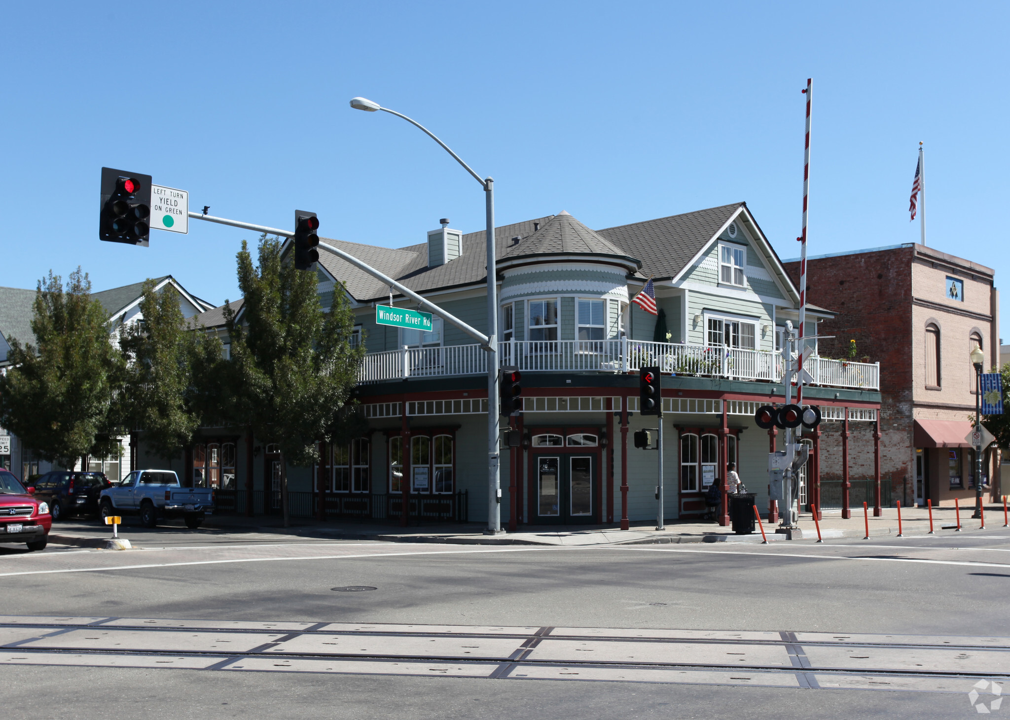 9000-9026 Windsor Rd, Windsor, CA for Rent