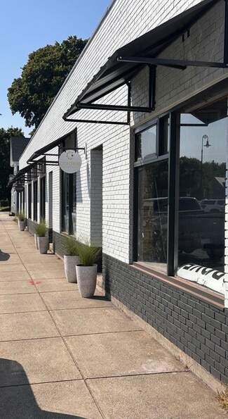 Reading, MA Retail - 41-47 High St