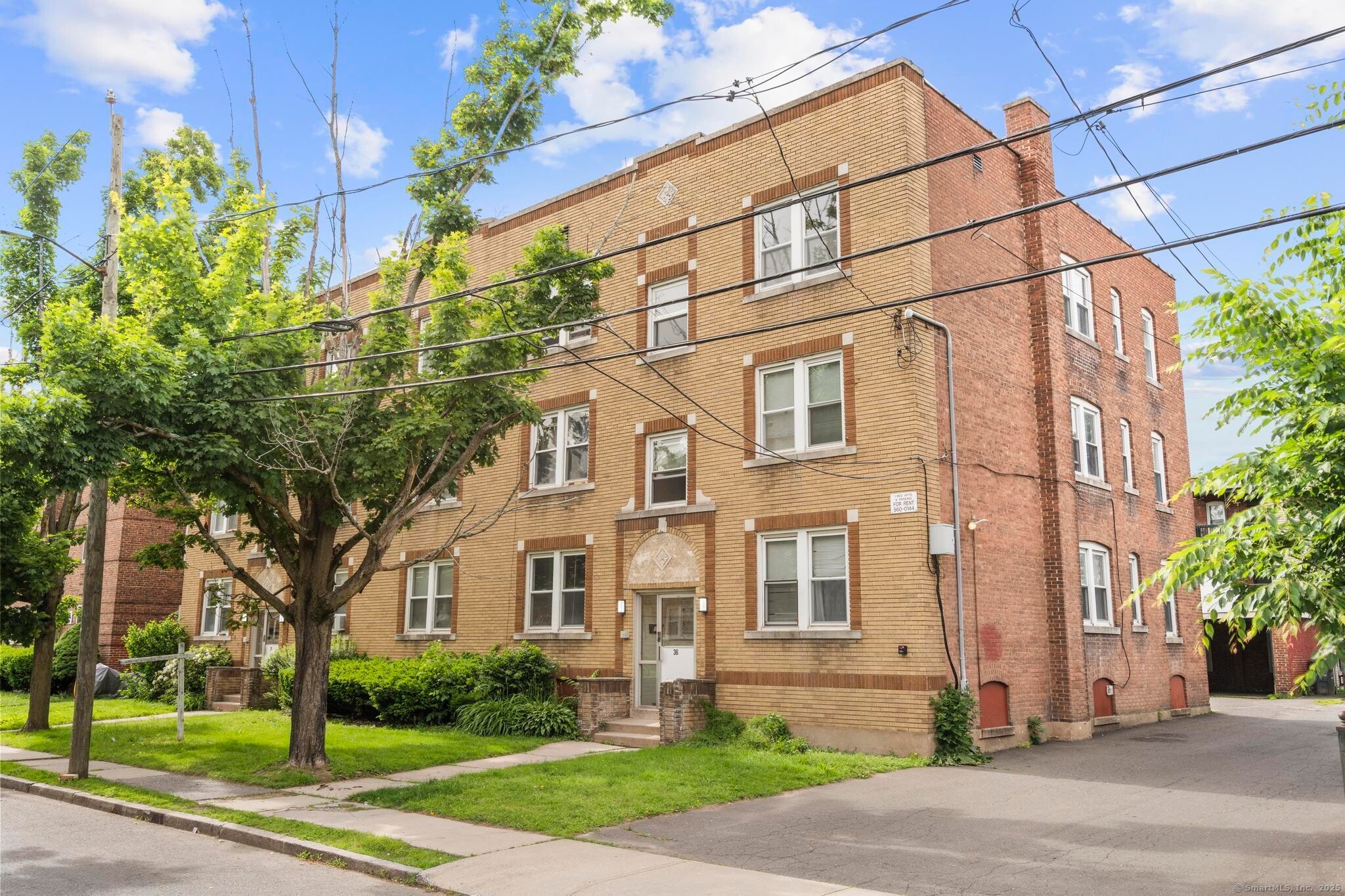 36-38 School St, Hartford, CT for Sale