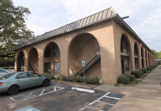 Richmond, TX Office/Retail - 301 S 9th St