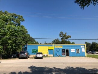 935 Lawrence Rd  