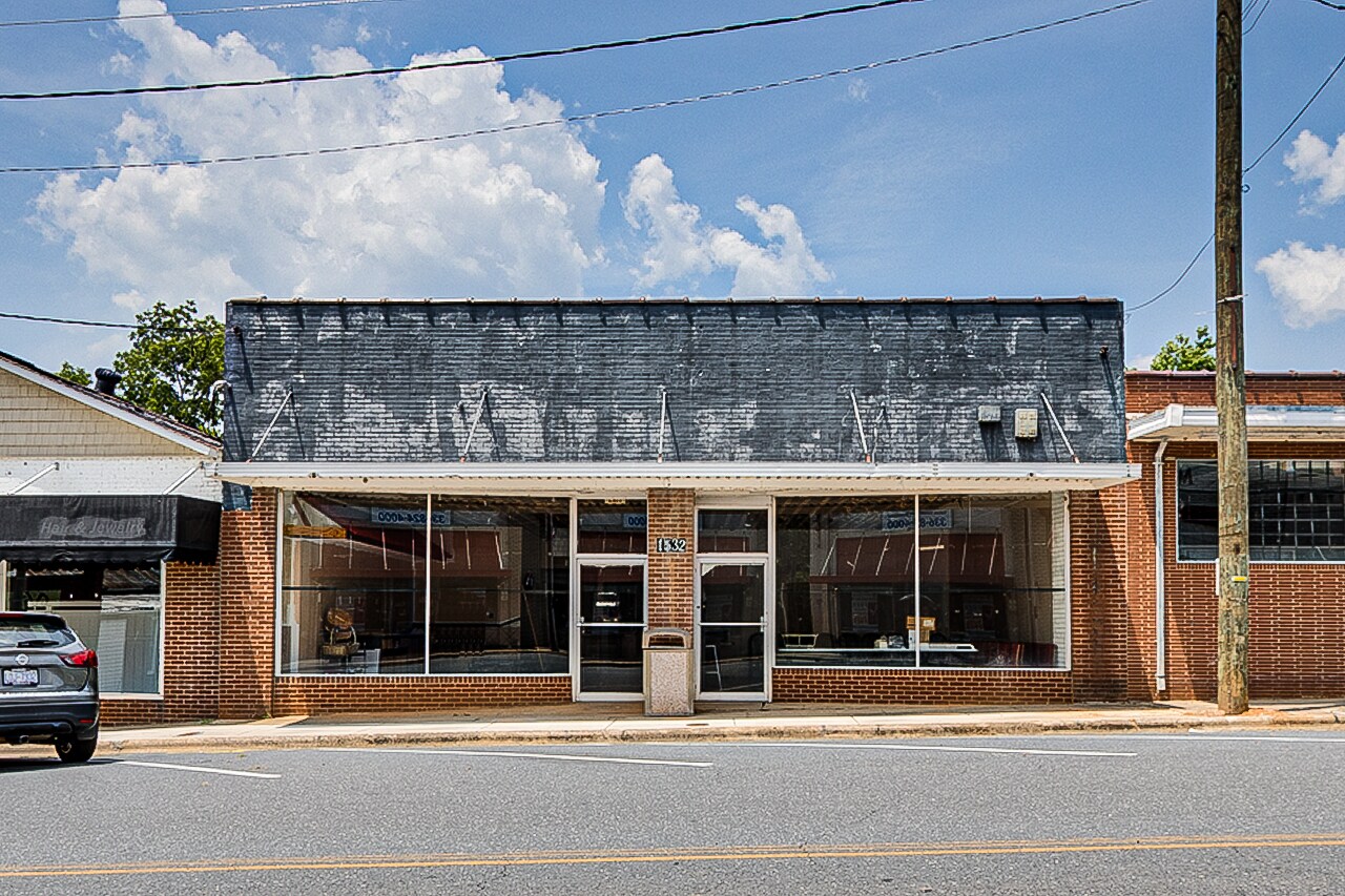 1532 Main St, Ramseur, NC for Sale