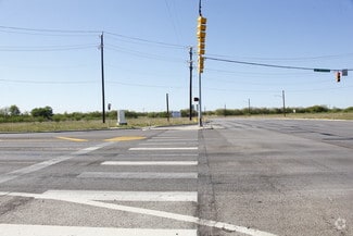 5300-5301 Eisenhauer Rd  