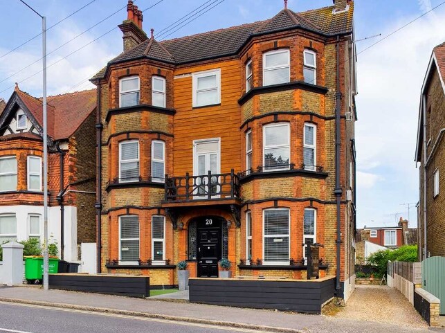 20 Queens Rd, Broadstairs, KEN for Sale