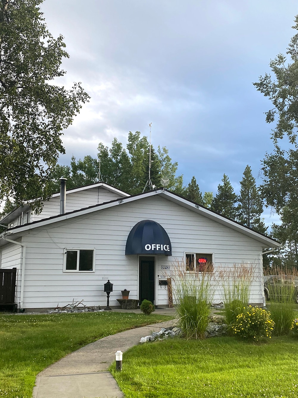 9180 Cariboo Hwy, Prince George, BC for Sale