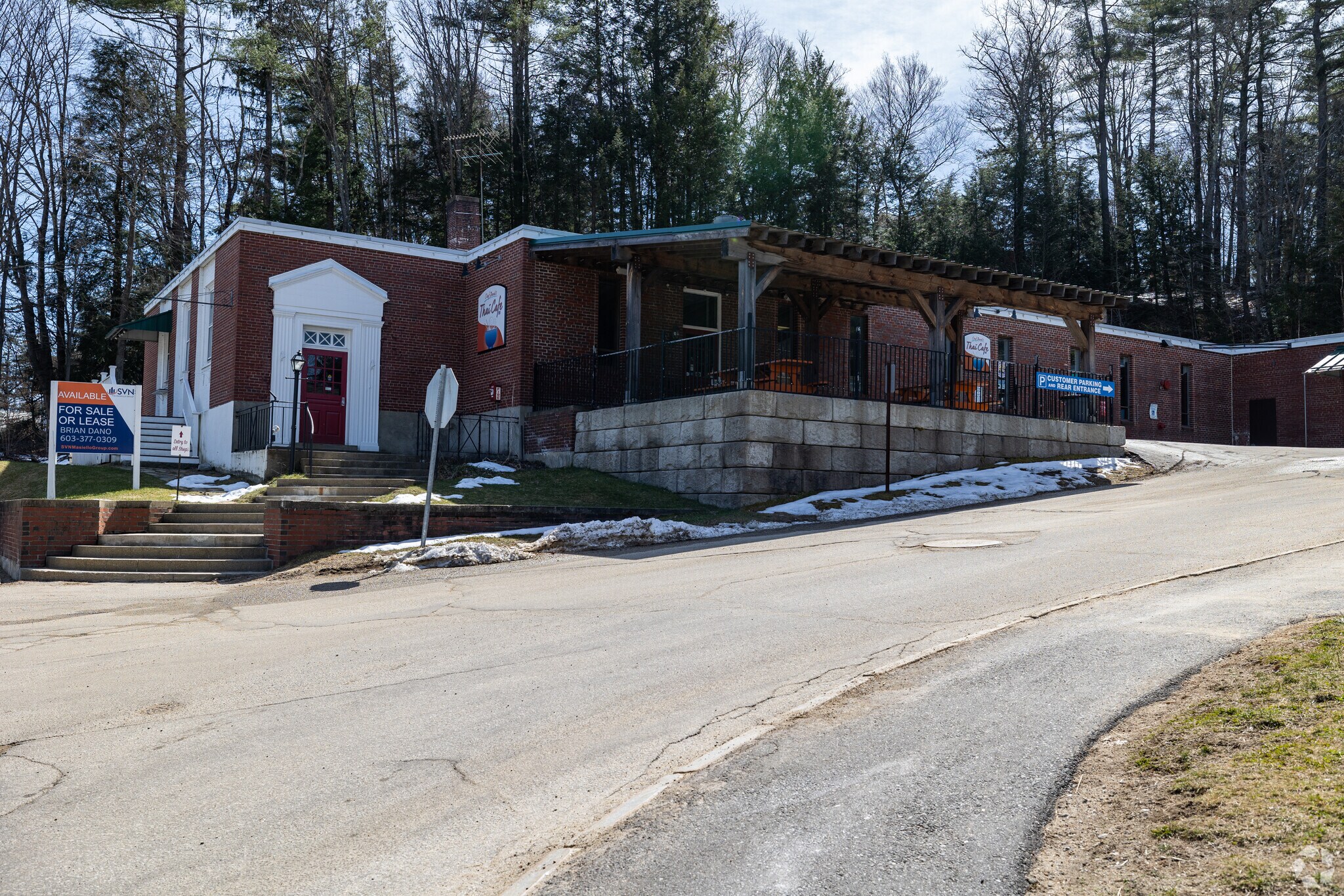 43 Grove St, Peterborough, NH for Sale