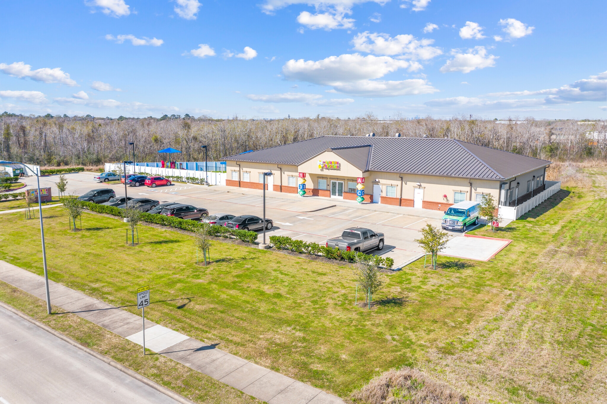 3547 McHard Rd, Pearland, TX for Sale