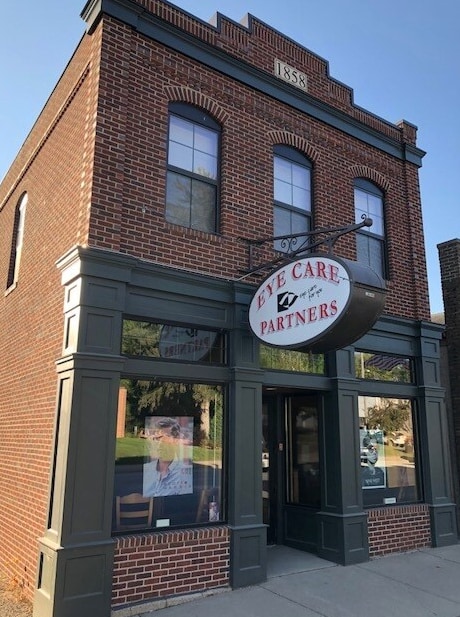 216 Lewis Ave SW, Watertown, MN for Rent