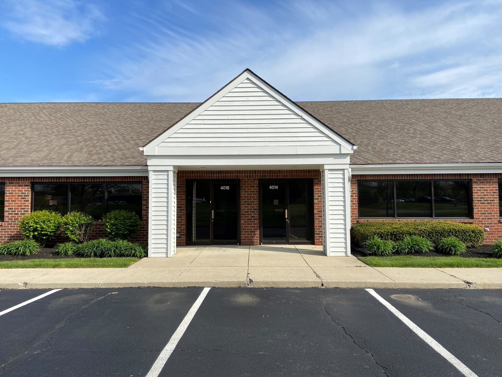 3934-3946 N Hampton Dr, Powell, OH for Rent