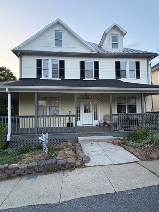 Frederick, MD Apartments - 6724 Jefferson Blvd