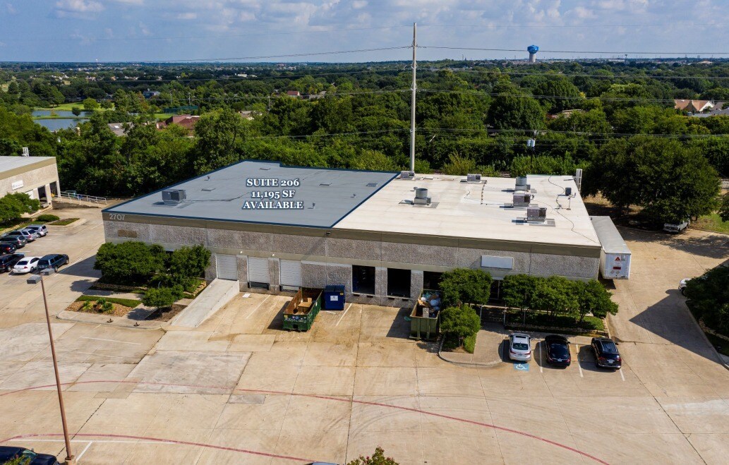 2707 Realty Rd Carrollton, TX 75006 Industrial Property for Lease on