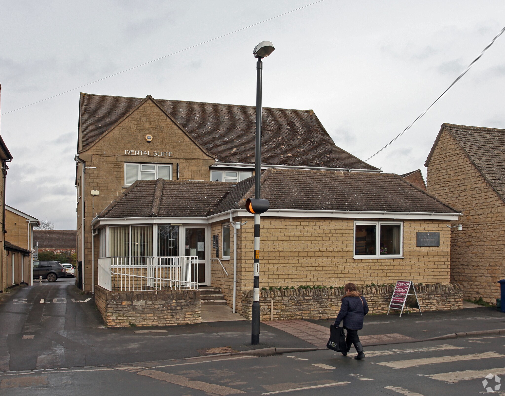 25 Church Rd, Bishops Cleeve, GLS for Rent