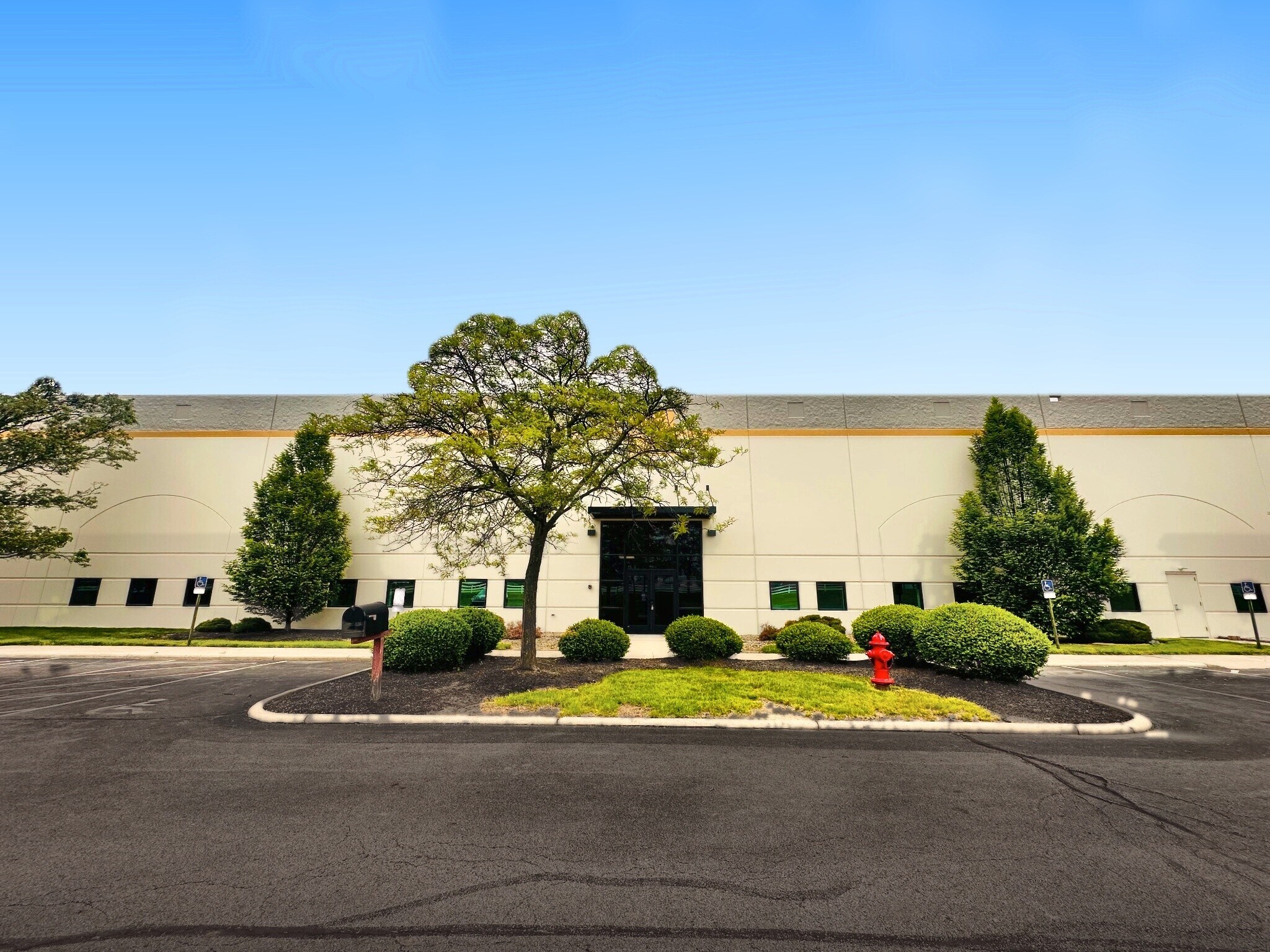 5701 N Meadows Dr, Grove City, OH for Rent